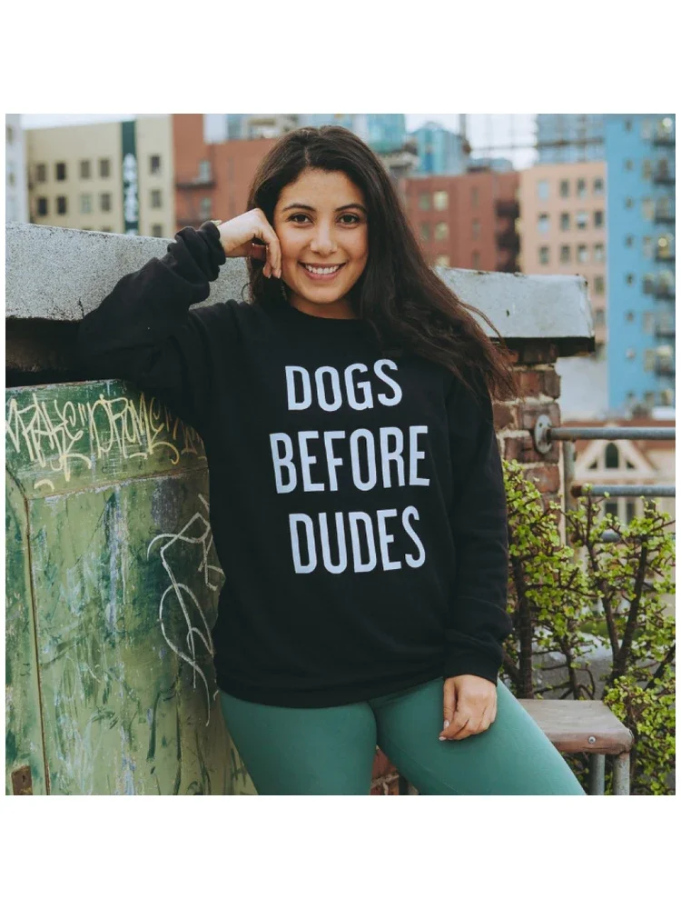 

Women's Funny Casual Autumn Tops Dogs Before Dudes Sweatshirt Dog Mom Pullover Sweatshirts Dog Lover Gift