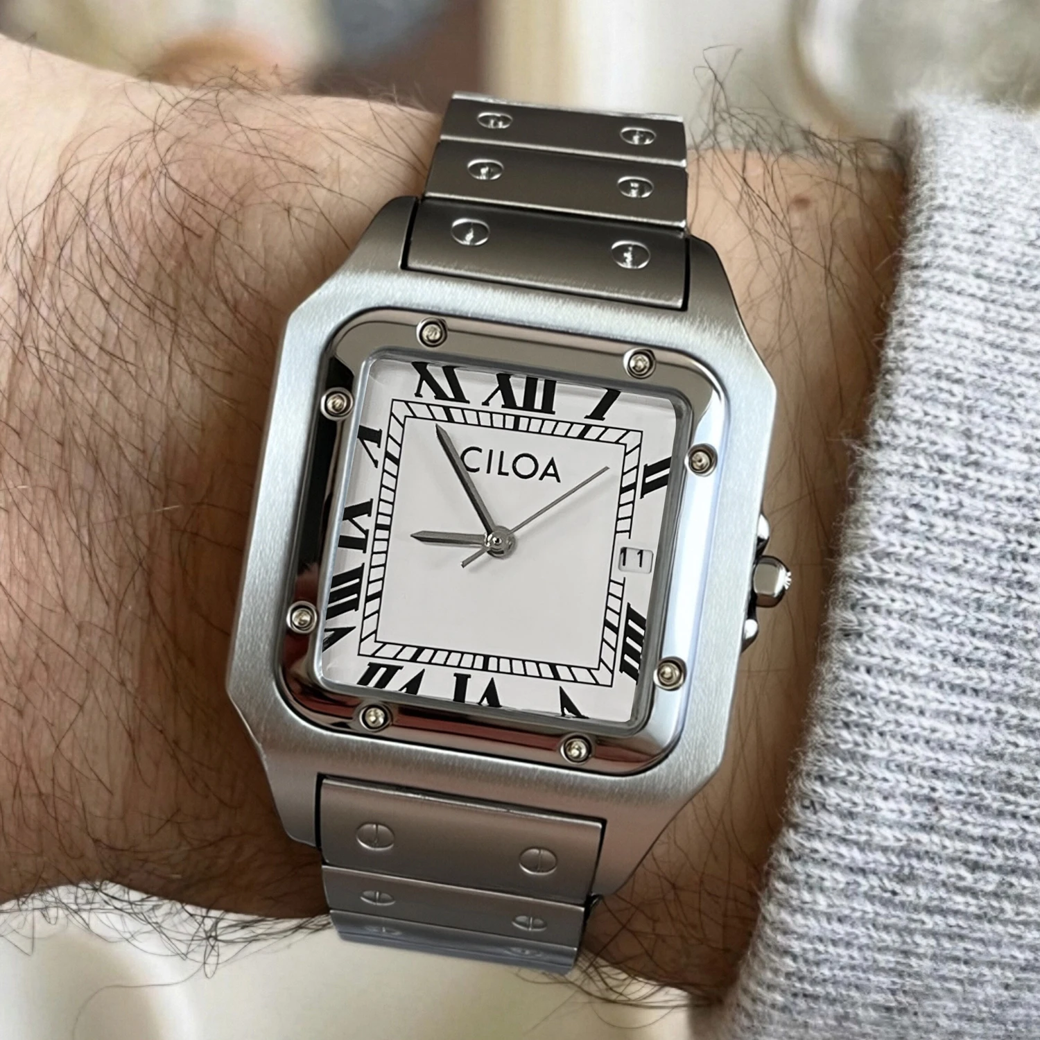 

Мужские часы CILOA Silver Square, высококачественные, легкие, роскошные, подарочные, из высококачественной нержавеющей стали, водонепроницаемые, кварцевые.