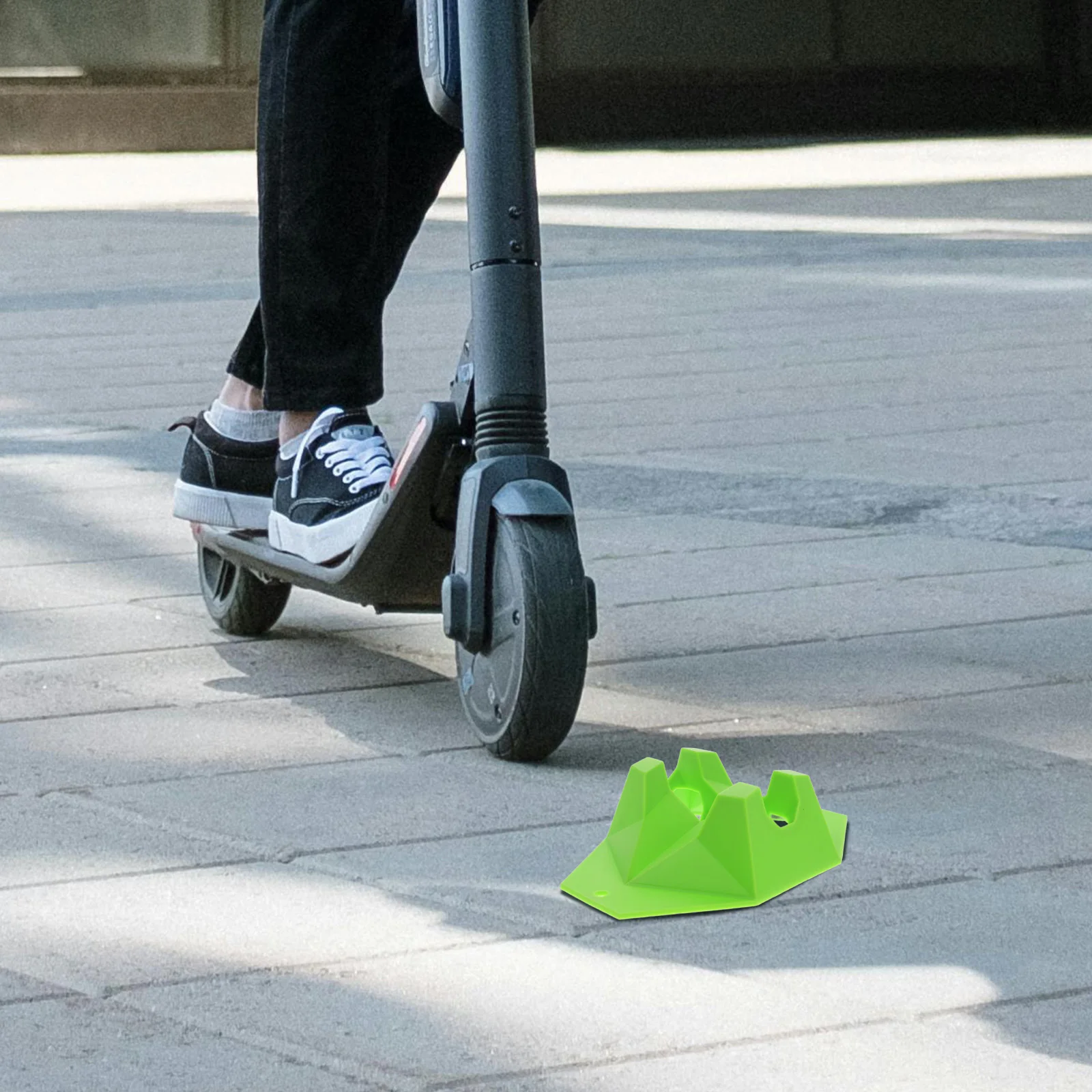 

1Set Scooter Wheel Stand Durable Plastic Balanced Parking Holder for Electric Scooters Bikes Storage Support