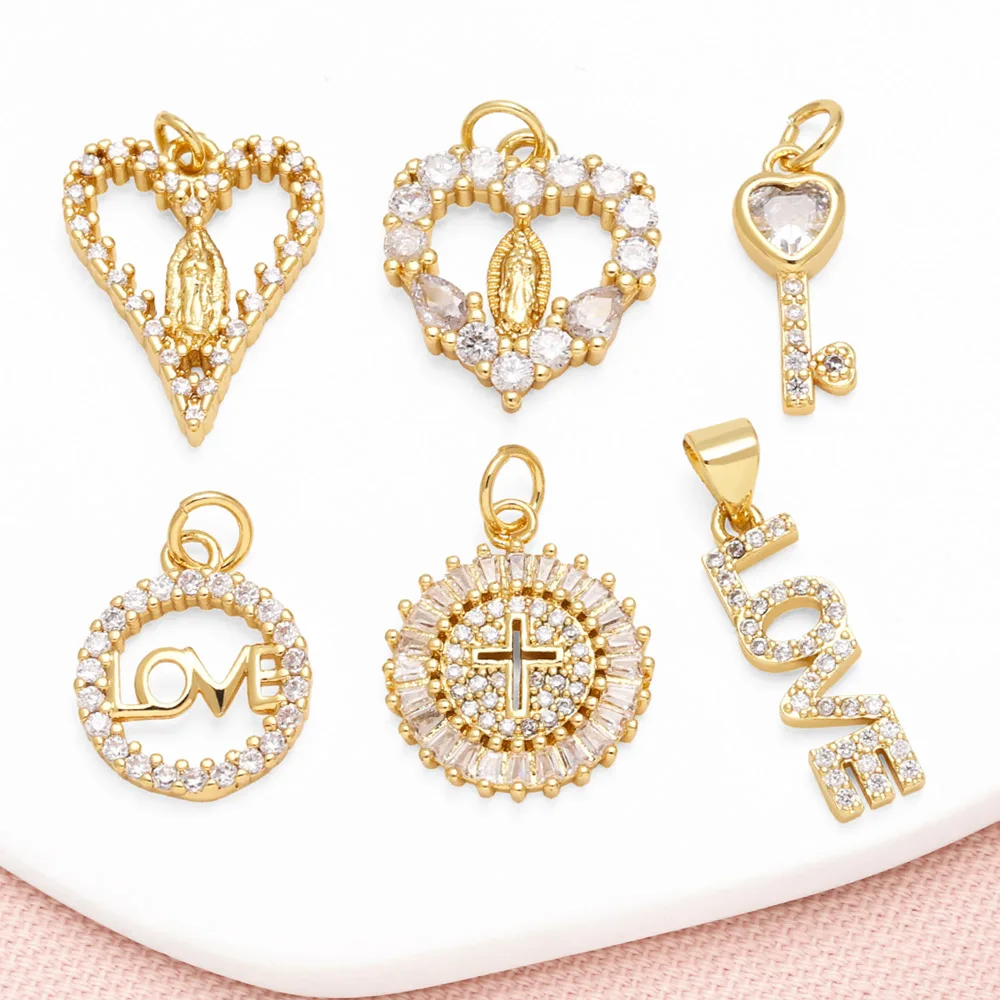OCESRIO White Crystal Heart Charms for Bracelet Copper Gold Plated Heart Key LOVE Virgen María accesorios de joyería chma277
