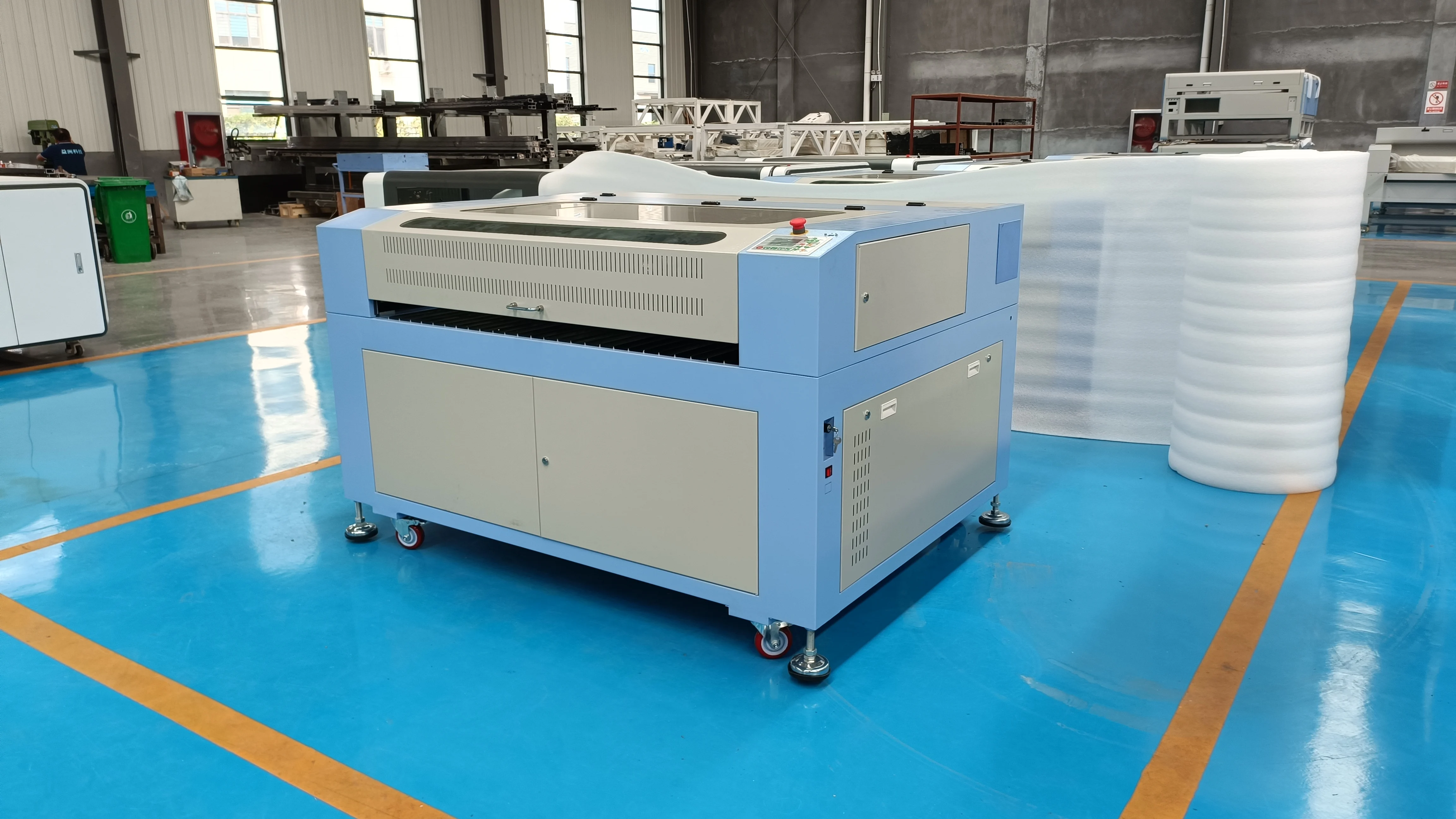 TLF Set Contains 960   RECI W4  Tube  5200 Chiller  Lift Arm  Honeycomb Panel  Blade  Wooden Box Packing
