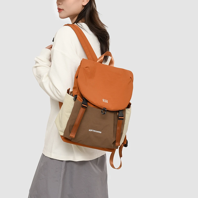 

Women's Fashionable Casual Waterproof Backpack Lightweight Preppy Style Travel Bag Portable School Bag for Girls