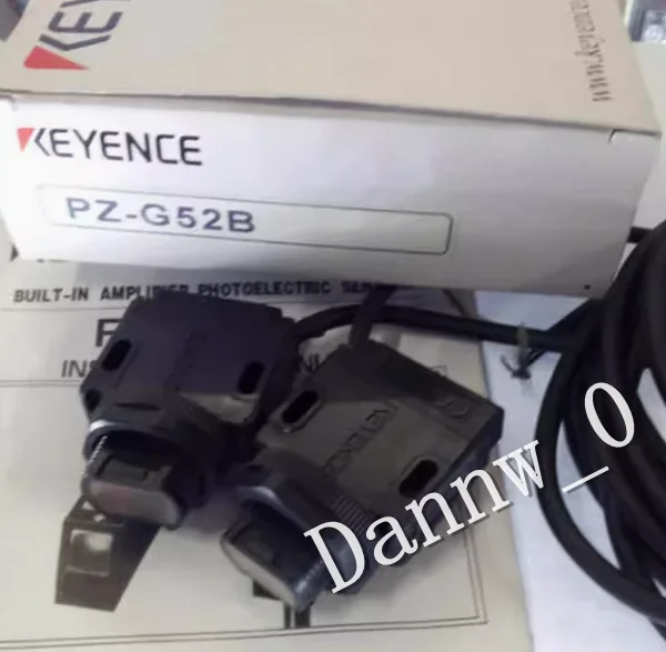 

2026 New in Box Pz-g52b Self-contained Photoelectric Sensor Brand New Original Spot Plc