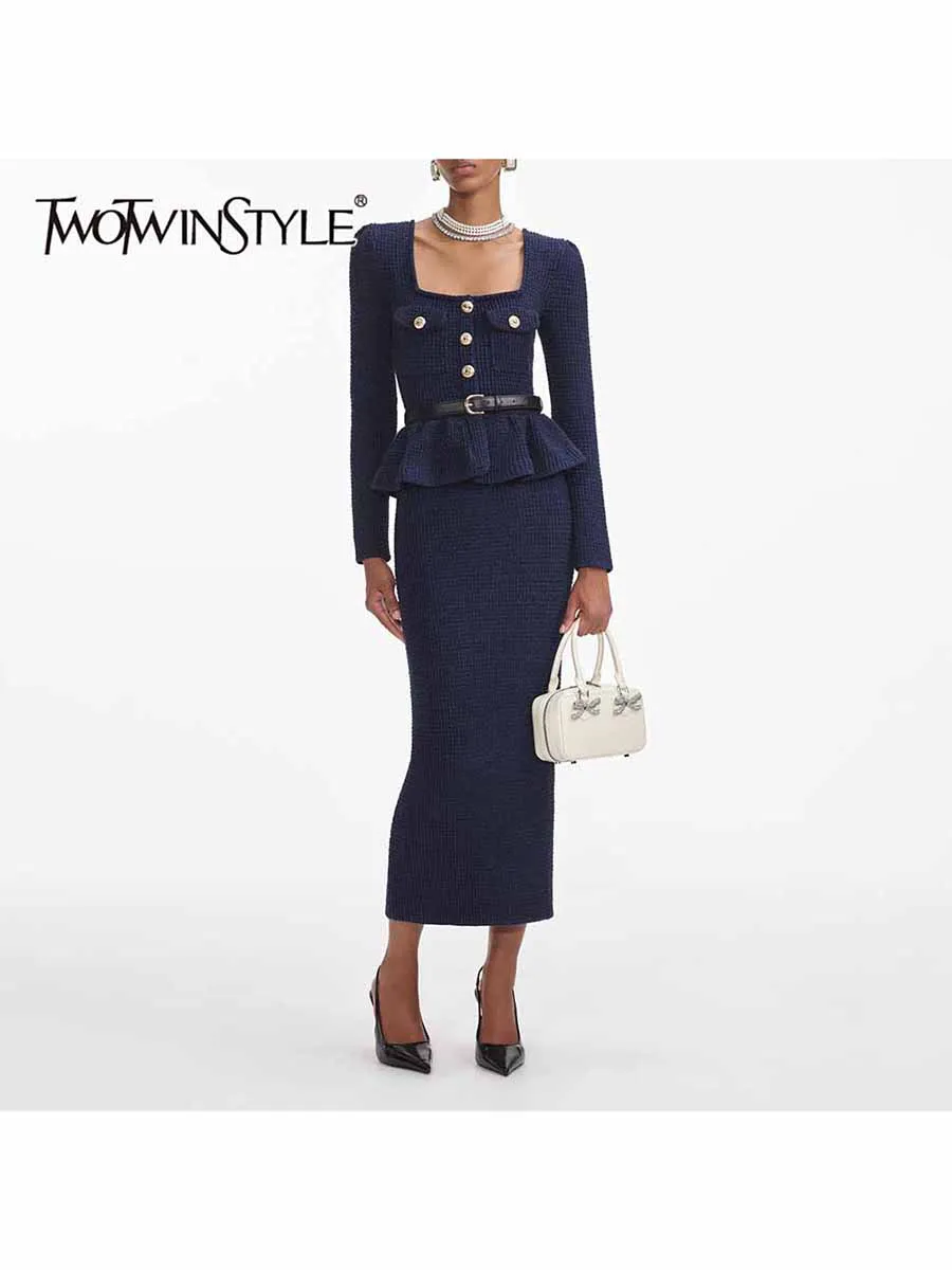 

TWOTWINSTYL темпераментный вязаный комплект из двух предметов для женщин, квадратный вырез, длинные рукава, топ на пуговицах, комплект с юбкой с высокой талией, женский комплект