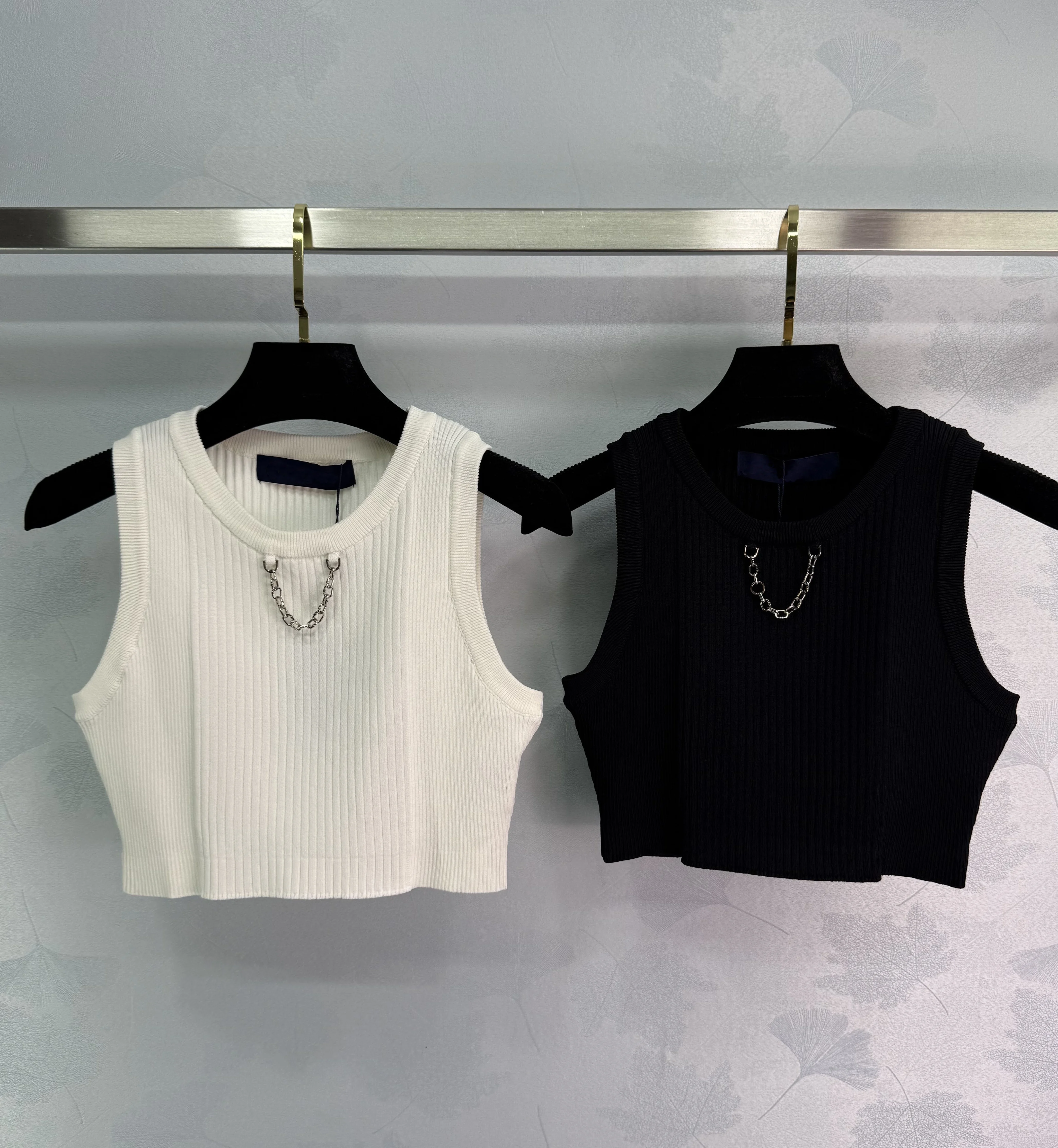 

25 Latest Knitted Vest, Slim Fit High-end Temperament, Sweet And Cool Sleeveless T-shirt, Thai Style Short Top