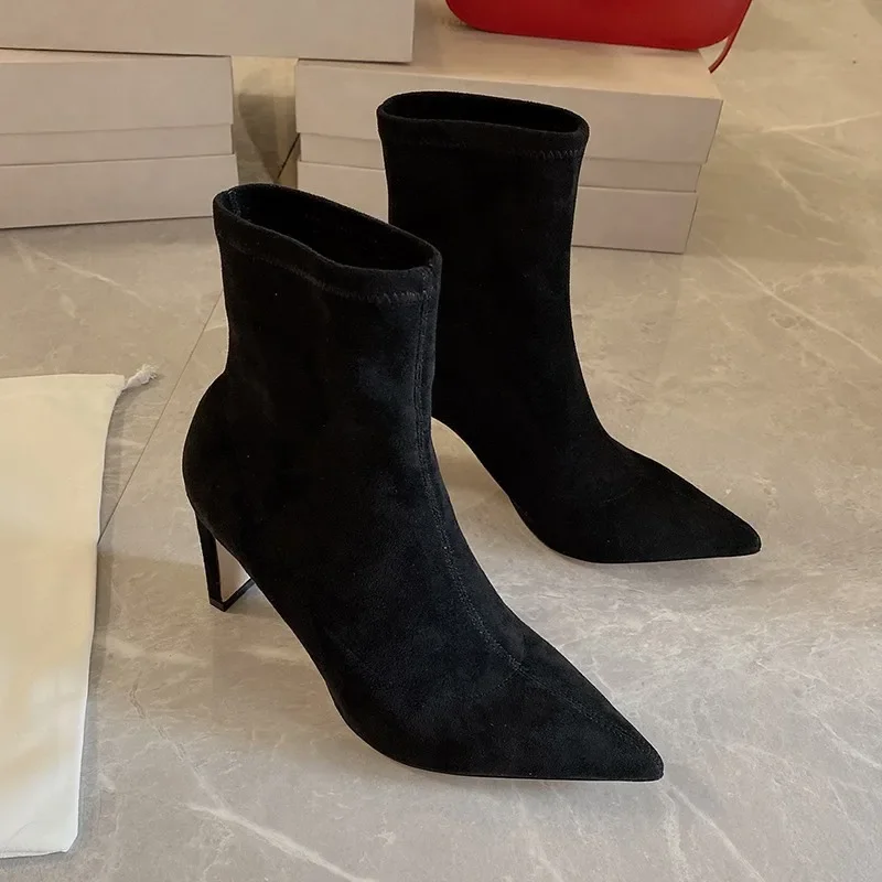 Bottes en daim élastiques à talons hauts pour femmes, bottes courtes à talons hauts pointus, chaussures optiques polyvalentes, nouveau, 2024