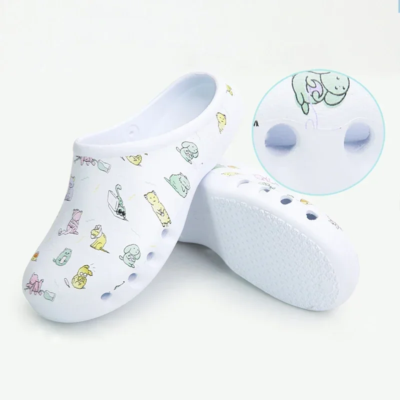 Медицинская обувь, женские тапочки, модные сверхлегкие тапочки из ЭВА, удобная женская обувь для медсестер, летние сандалии для врачей