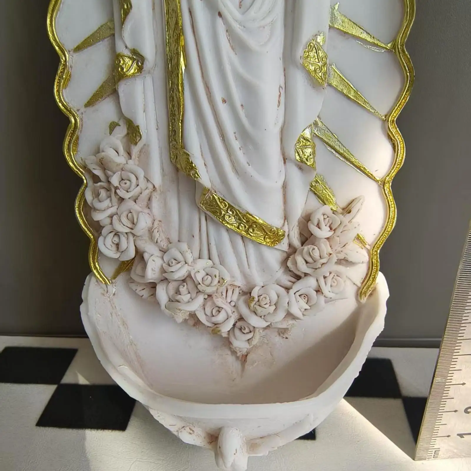 Fontaine à eau sainte en résine, décoration d'autel mural, statue de Marie, bassin de dévotion, articles religieux pour la décoration de la maison catholique et de la chapelle.