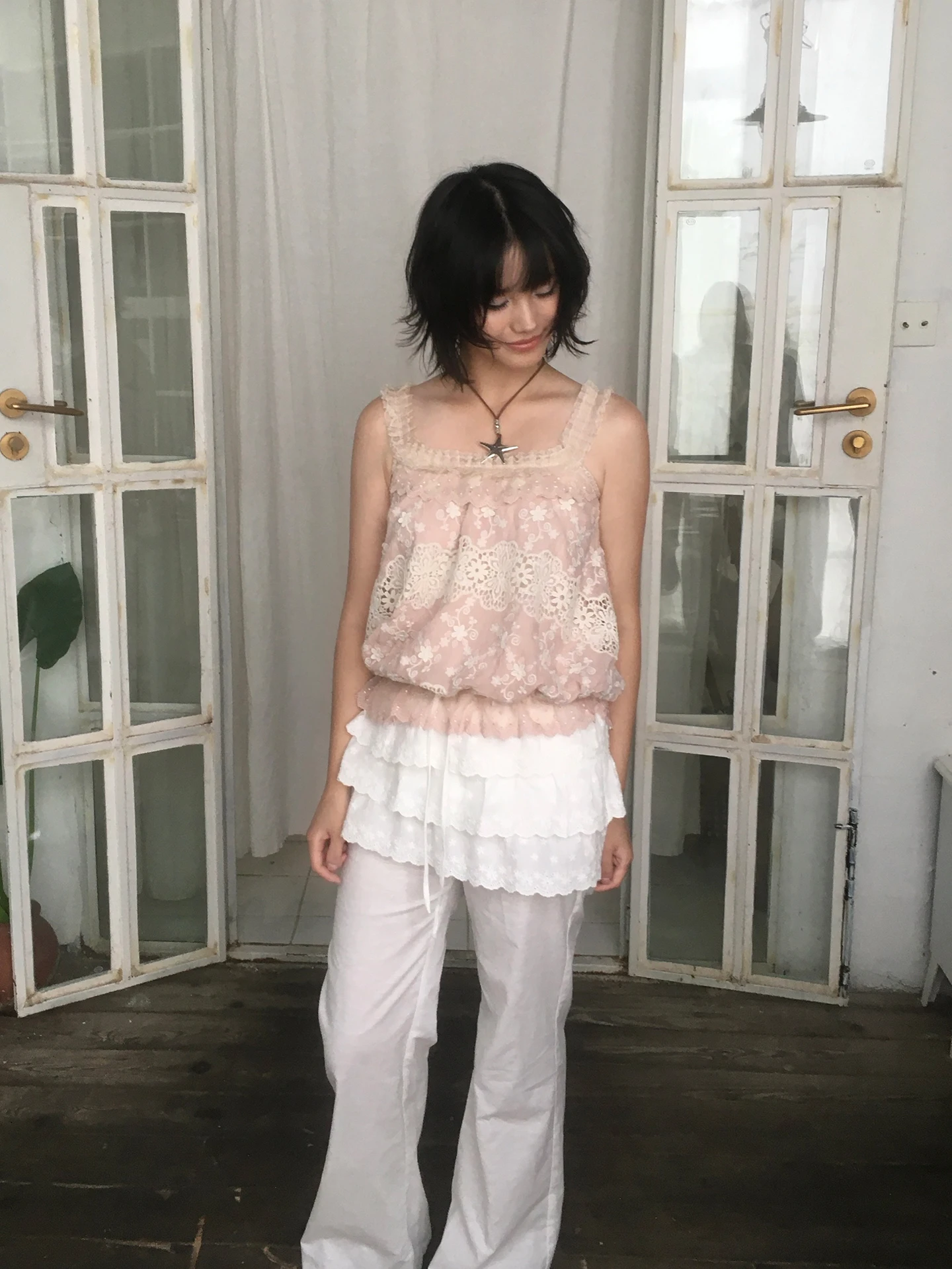 

Оригинальный топ-блузка SicAstra с объемной вышивкой и ажурной кружевной отделкой, свободного кроя, женская повседневная хлопковая летняя модная модель