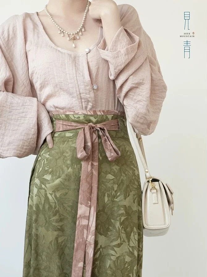 Women in Hanfu[See Green]Tang Dynasty Style Improved Collar Shirt One-Piece Ripped Skirt Spring Summer Commuting Daily Set