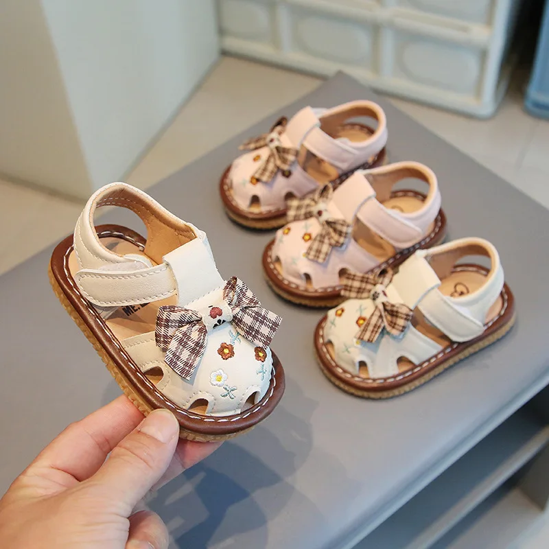 2025 Newborn Baby Girl Sandals Summer Embroidered Leisure Comfortable Lightweight Floral Soft Sole Wrap Toe Sandals For 18M-24M