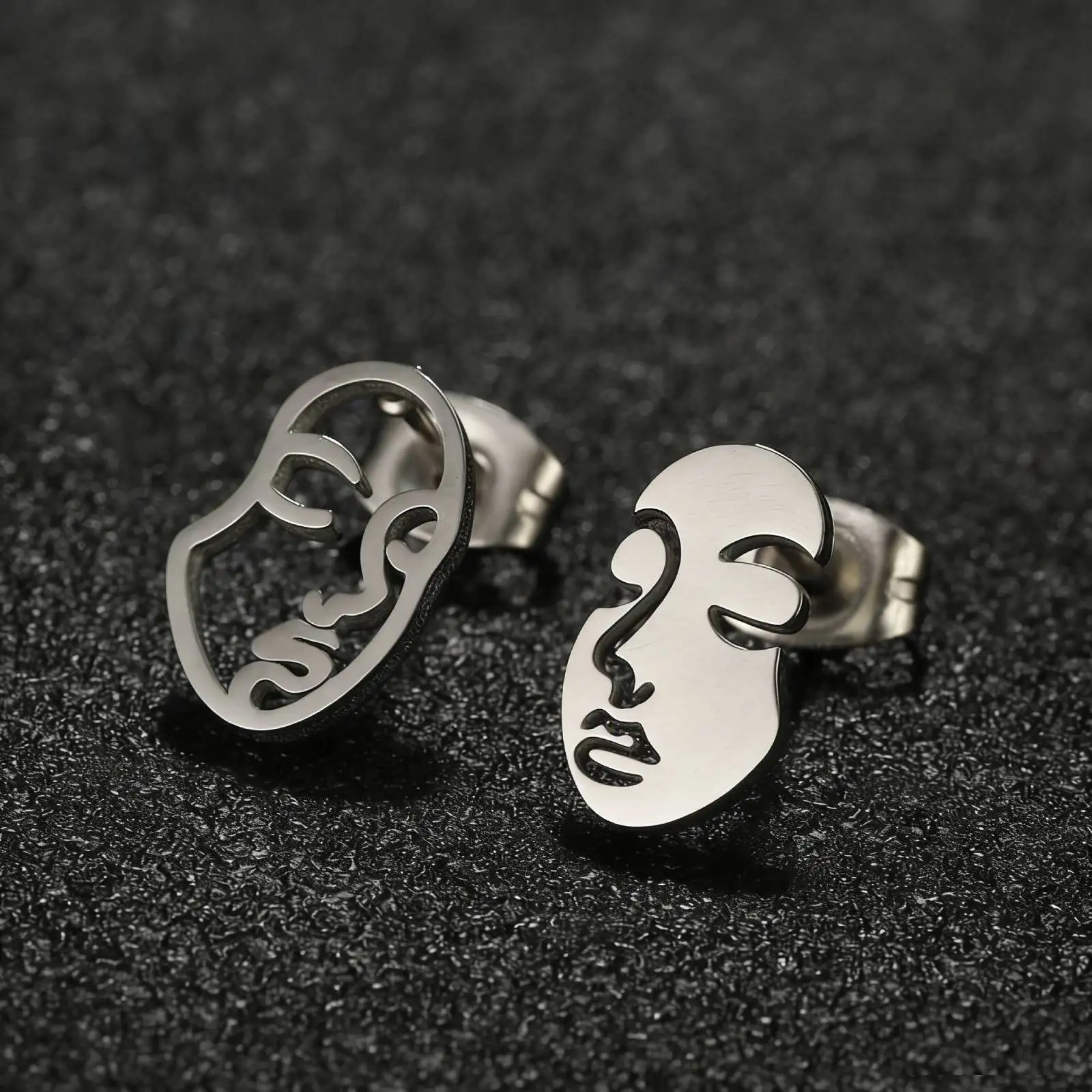 Künstlerische abstrakte Gesichts-Ohrstecker für Frauen und Mädchen, Edelstahl-Schmuck, Geschenk – Detail 2
