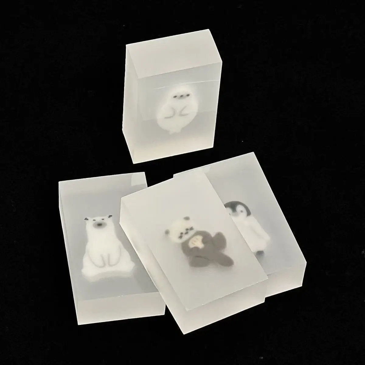 Korean Cute Otter Seal Frozen Eraser Animal Art Student Eraser Student Durable Chip-free No Traces Stationery Essential Gift