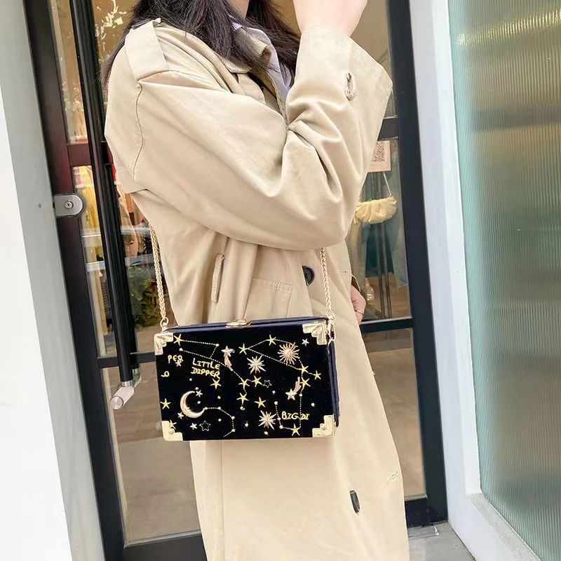 2022 Square Metal Badge Box Shape Handbag Purse Women Black Chain Party Clutch Bag Kawaii Shoulder Bag Crossbody Messenger Bag