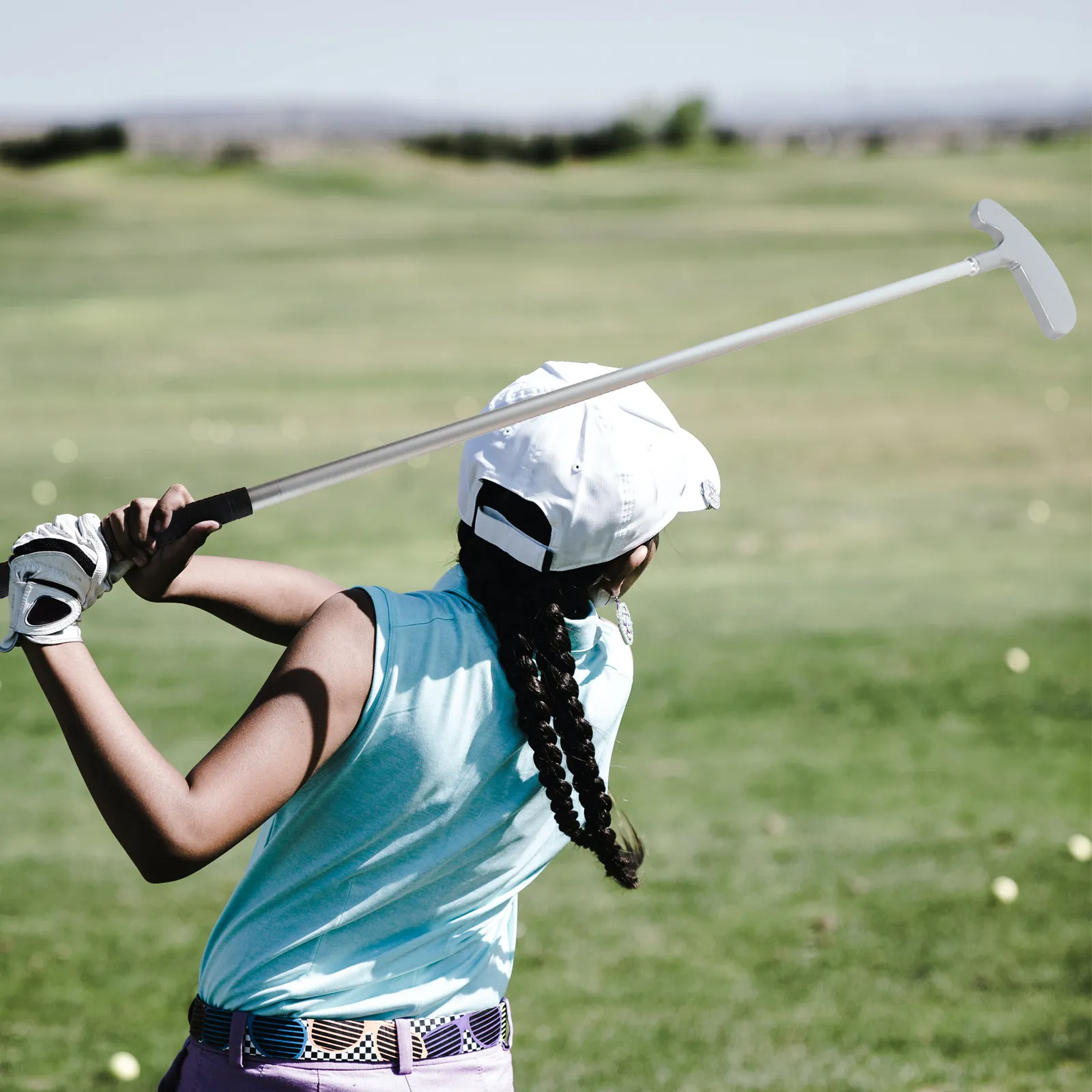 

Портативный гольф-паттер из цинкового сплава, разборный, 3-секционный, складной, прочный, долговечный, для тренировок в помещении и на улице, в любое время и в любом месте.