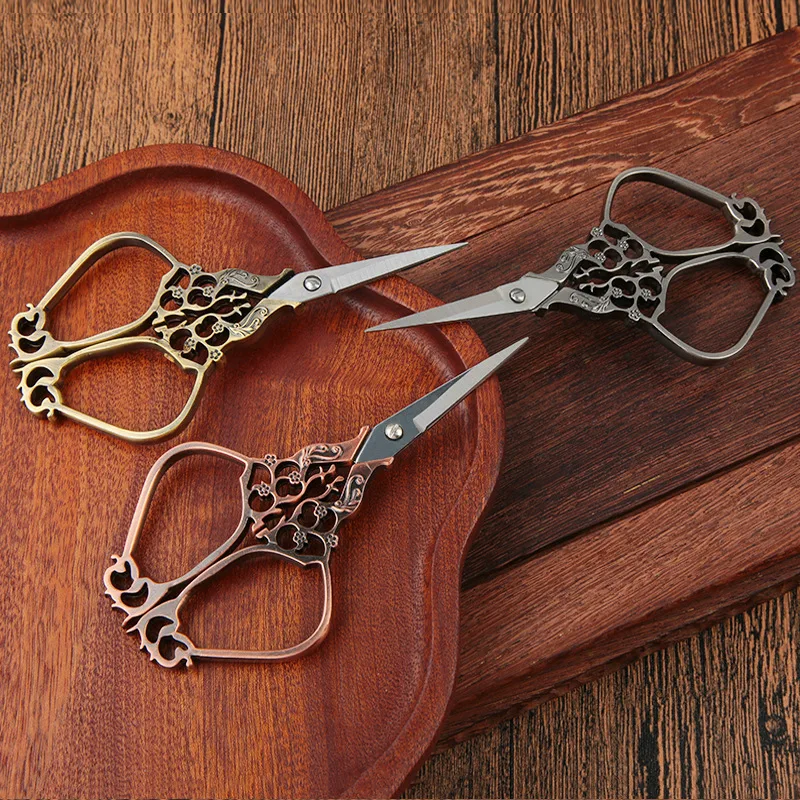 Antique Small Embroidery Scissors Retro Cross Stitch Vintage Scissor For DIY Sewing Thread Cutting Fabric Needlework - view 2