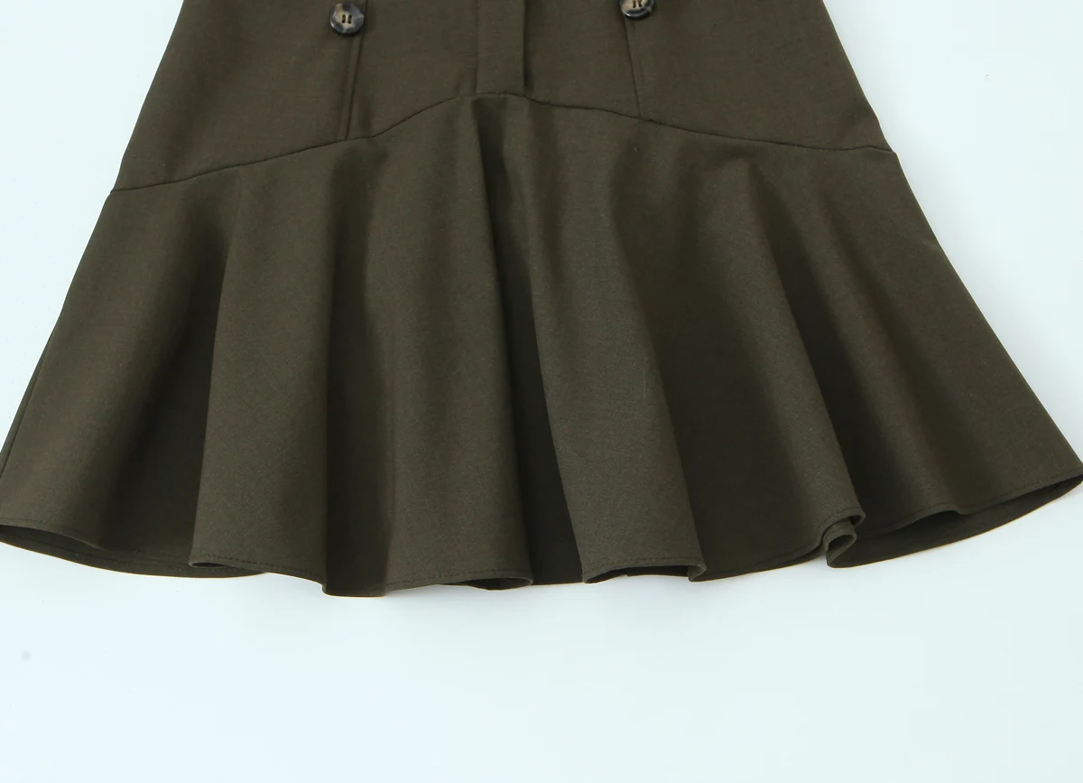 Novo vestido curto decorativo em camadas com almofada de ombro vestido curto versátil para mulheres em estilo europeu