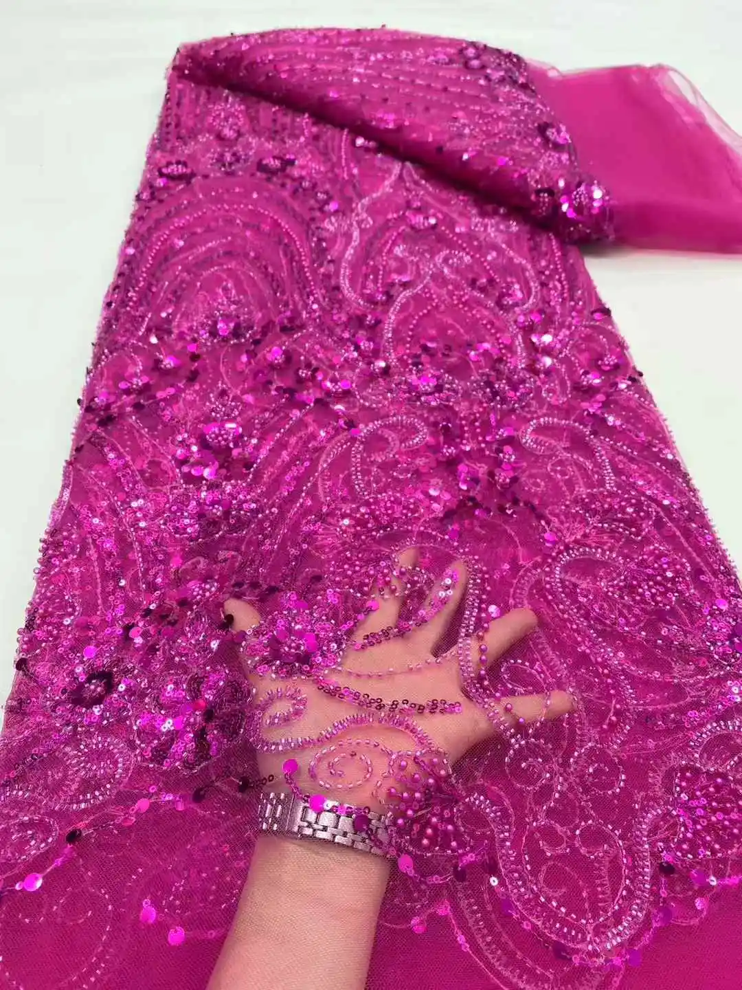 

2024 High Quality African Nigerian Tulle Lace Fabric Beaded Sequins Embroidery Lace French Lace For Wedding Party Dress 5 Yards