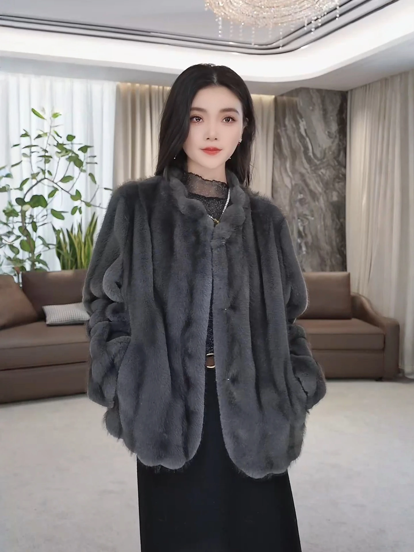 

Kanyu LA eila Thiened round Ne Faux Fur Jaet Women's Sli Plu Outerwear Warm Travel Casual Wool Polyester Blend