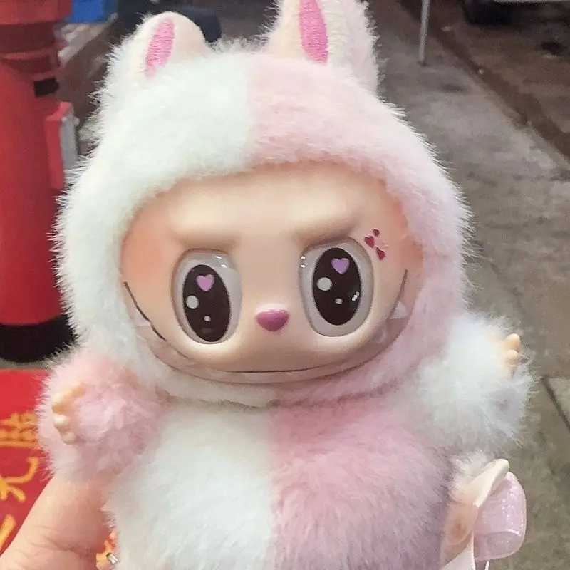 

Labubu Heartbeat Macaron Modified Cream Peach Little Fox Bubble Theme Vinyl Plush Doll Pendant Designer Toy Decorative Ornament