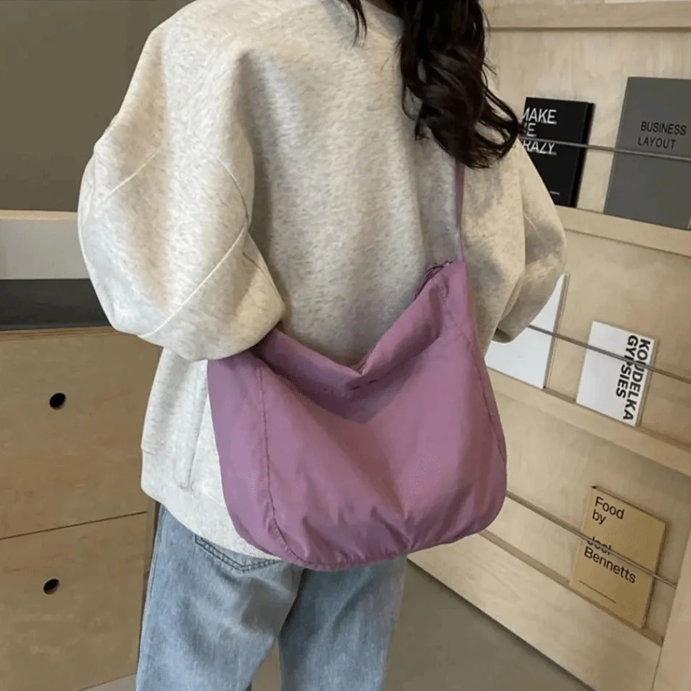 

Fashionable Portable Crossbody Bags Fashionable Simple Design Solid Color Bags Solid Color Nylon Material Tote Bag For Girls