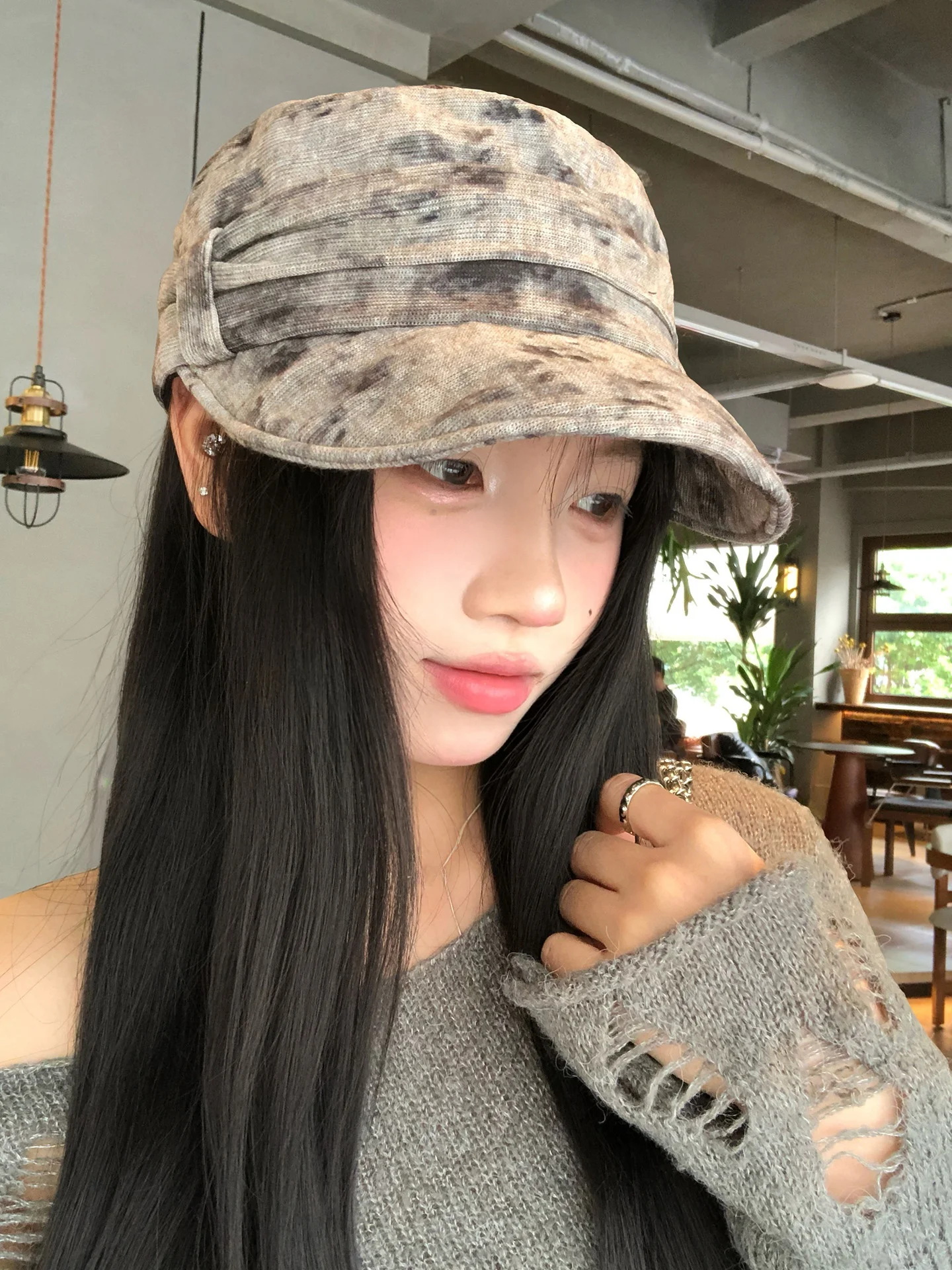 Retro Japanese Style Dyeing And Bleaching Water Ink  Riding Beret Hat for Women Autumn New Style Versatile Natural Look