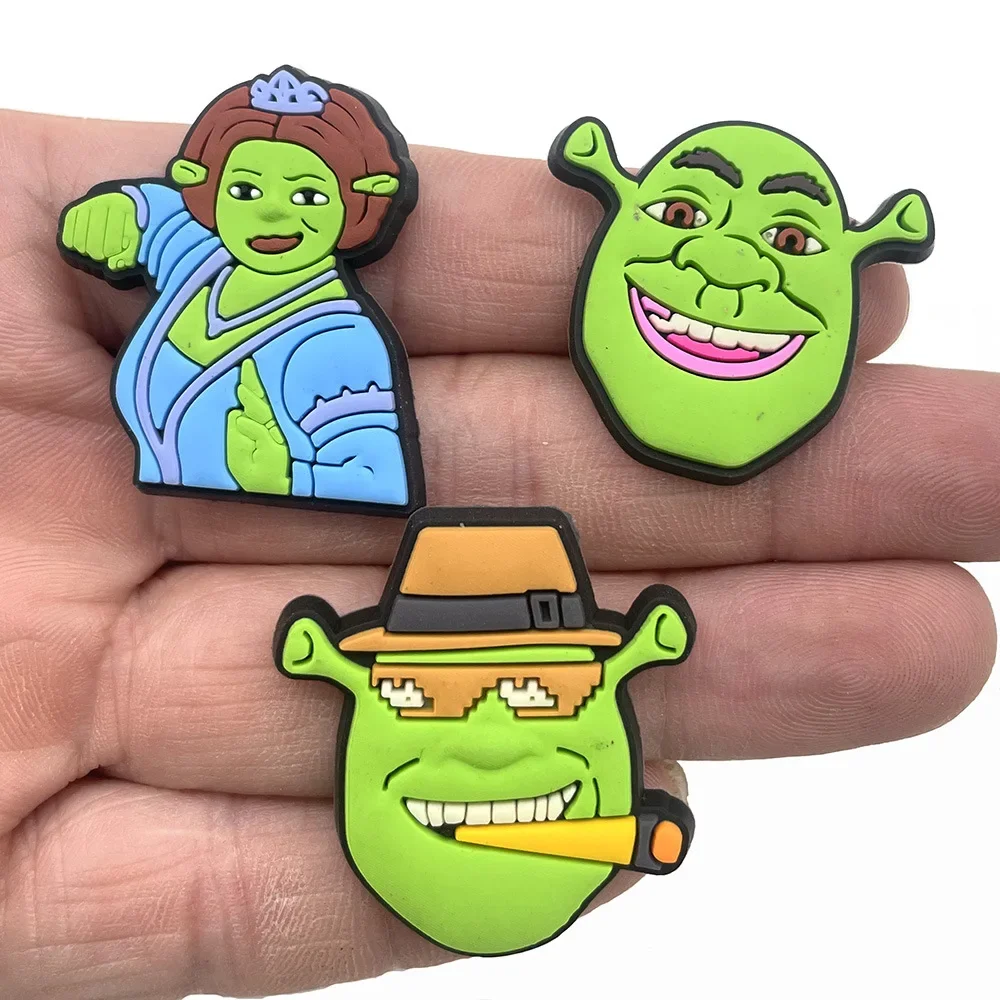 Dijes de zapatos de dibujos animados de Monster Shrek para Crocs Jibits, sandalias deslizantes de burbujas, decoraciones de zapatos de PVC, accesorios para adolescentes