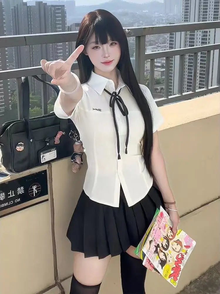 

Белый комплект школьной формы с плиссированной юбкой и укороченным топом с коротким рукавом, приталенный, для молодых женщин, летняя мода