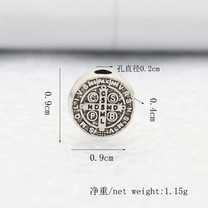 50 Teile/los Katholischen Christian Jesus Perforierte CSPB ERSCHEINT St. Benedict 0,9 cm Runde Perlen Religiöse DIY Rosenkranz Halskette Teil Zubehör – Detail 1