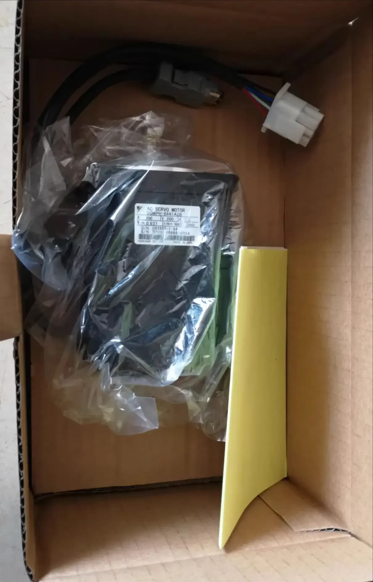 

SGMPH-04A1A2B Brand new Servo Motor Fast shipping，In Stock，SGMPH 04A1A2B