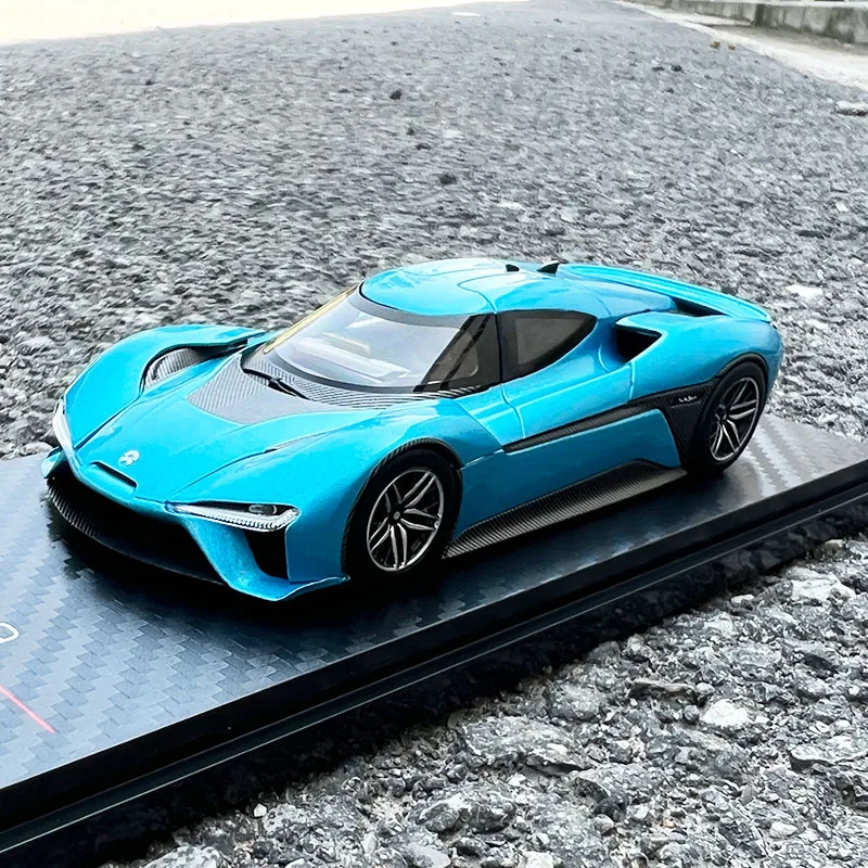

Dealer Edition Car Model,1:43 NIO EP9,Electrical Power Roadster Car,Diecast Model for Collections,Display and Gift for Friend