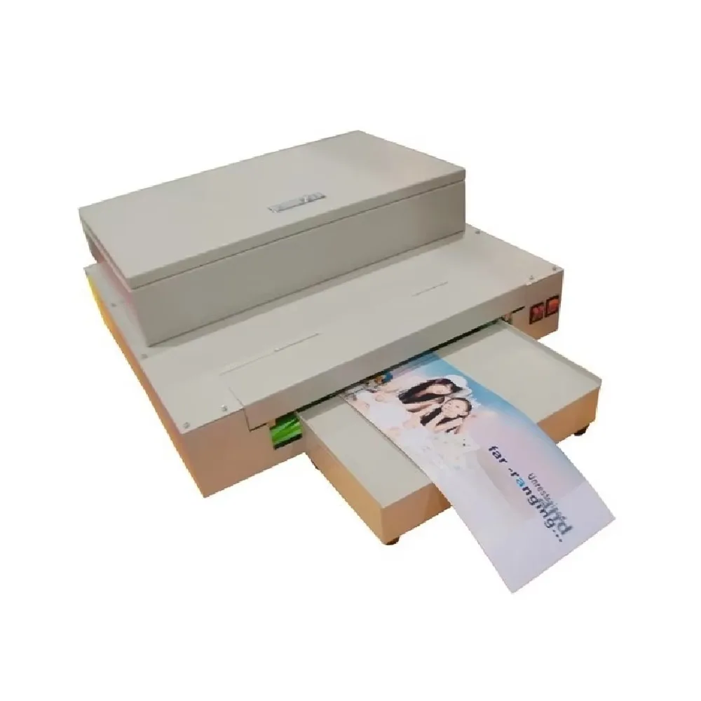 RC-330A A3+ UV Coating Laminating Machine for Studio Albums Recipes Brochures Professional Desktop Laminator