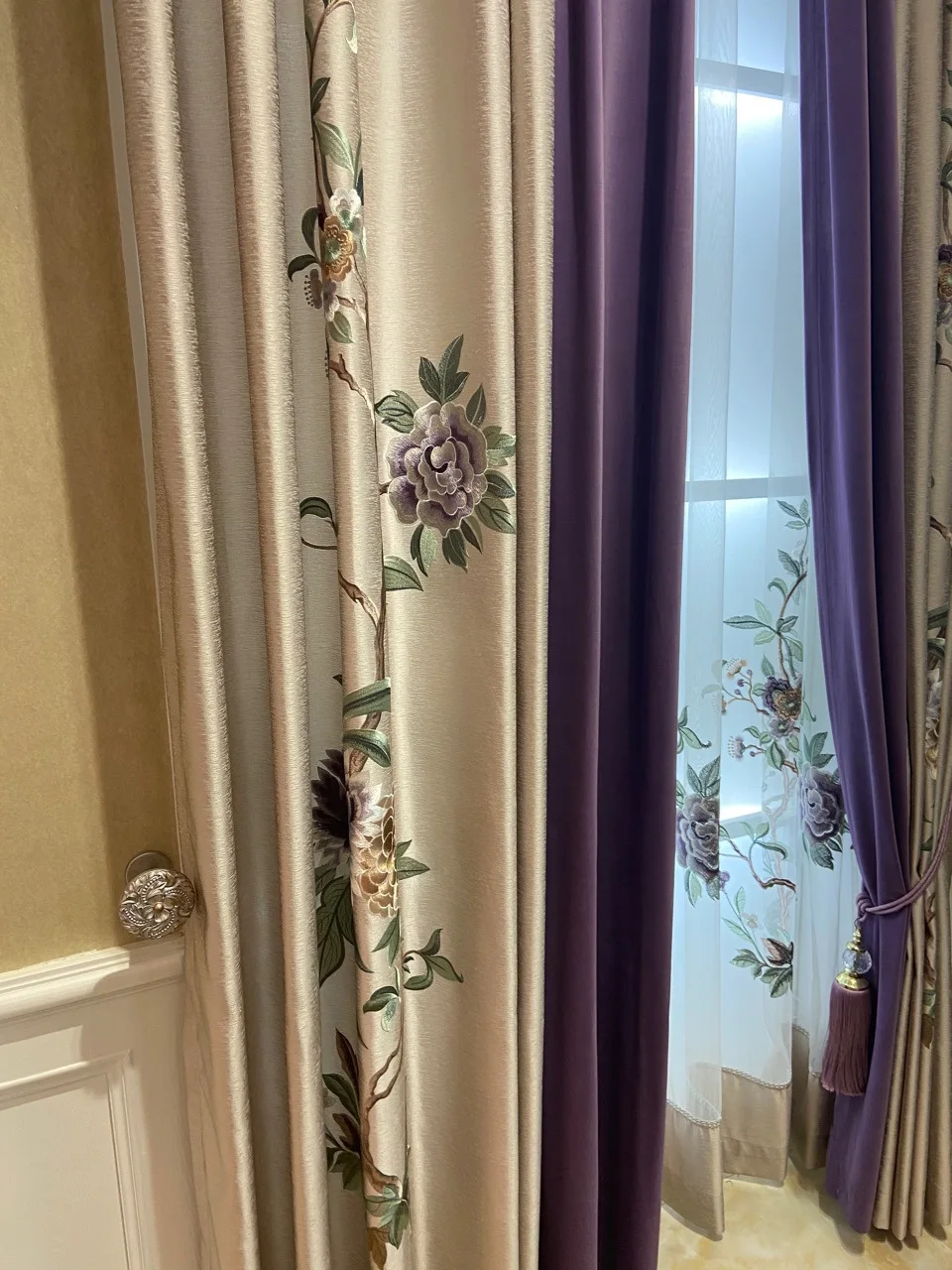 New High-precision New Chinese-style Embroidery Atmospheric Splicing Design Style Simple Atmosphere Bedroom Wedding Room