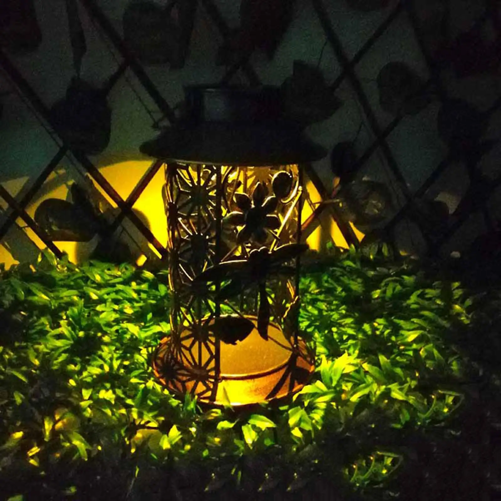 

Lights Garden Lamp Solar Lantern Hanging Light for Walkway Garden Outdoor