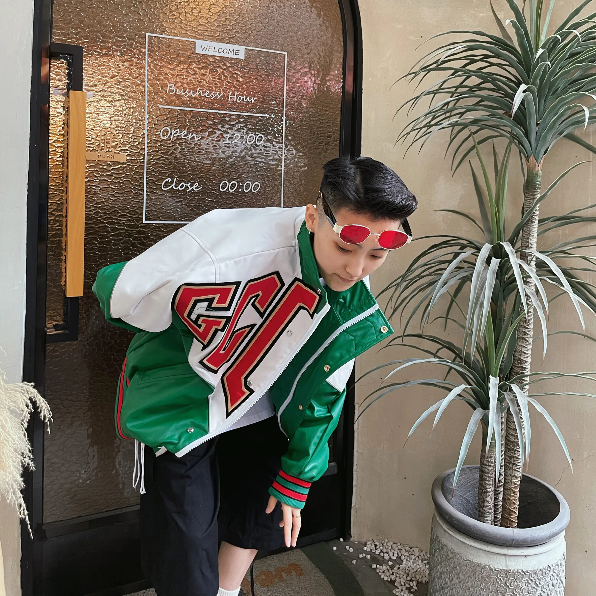 Men's and Women's 2025 Spring New Contrast Color Embroidery Handsome High Street Faux Leather Coats Stand Collar Leather Jacket