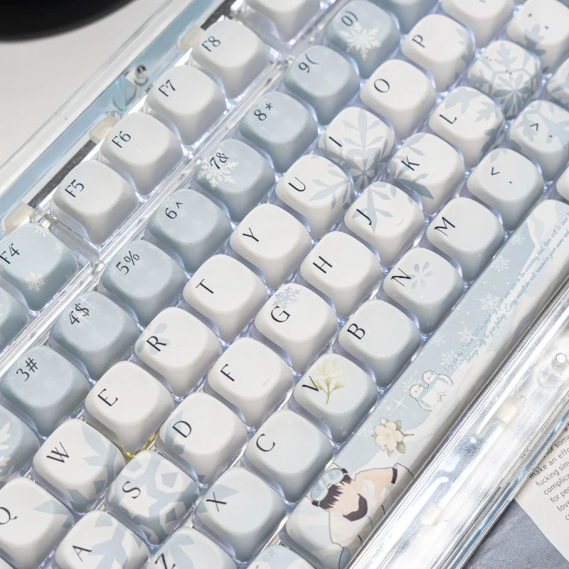 

Blue and White Love and Deepspace Zayne Keycaps Custom PBT Cherry/MOA/MDA Profile Keycap Cute Cartoon Anime Point Key Caps