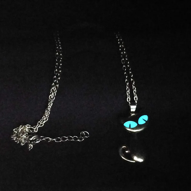 Luminous Necklace for Women Men Glowing In The Dark Cat Snake Ox Elephant Cross Pendant Necklace Gothic Halloween Party Jewelry