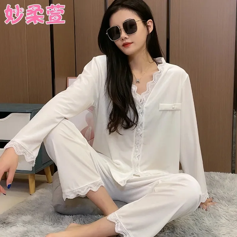 Women's Sleepwear In Spring And Autumn New Long Sleeved Set Made Of Gold Velvet Suitable For Outdoor Wear In Winter 2024