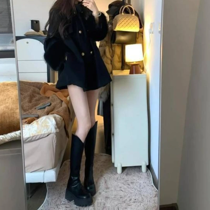 New Daughter Black Loose Slimming Cape Coat Women's Design Temperament Woolen Short Jacket Autumn and Winter