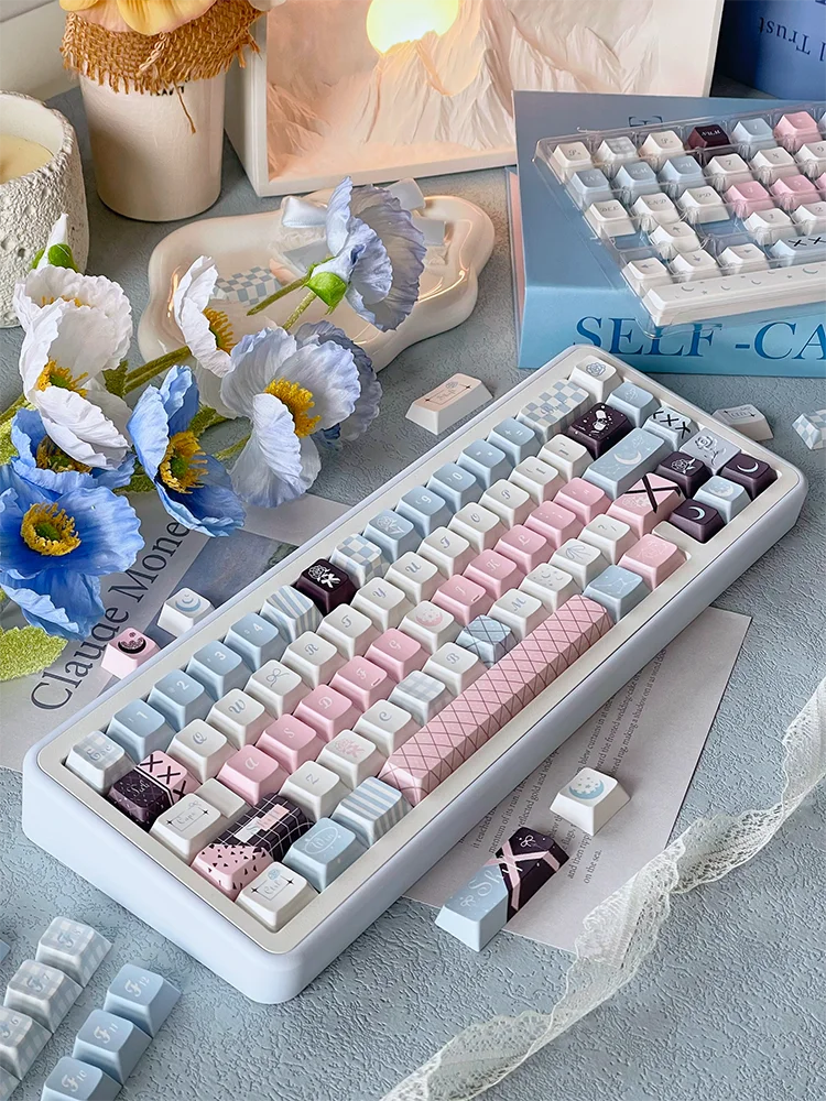 

Under the moon rose new original mechanical keyboard keycap original hot sublimation PBT girl pink