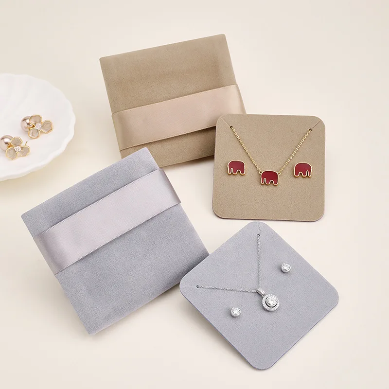 

20 шт./лот, 9*8,5 см, двусторонние бархатные конверты-мешочки для сережек, колец, ожерелий, ювелирных украшений, подарочные пакеты с откидной крышкой, возможность нанесения логотипа