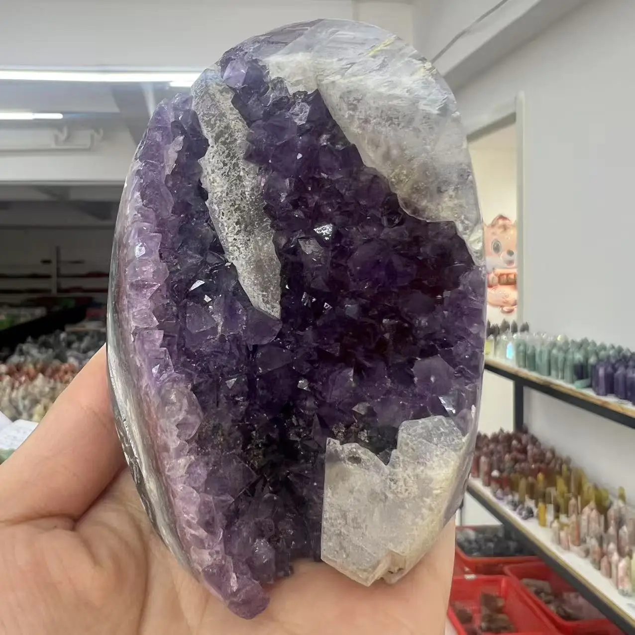 

602g 8.5cm Natural Uruguay Dream Amethyst Quartz Crystal Cluster stand