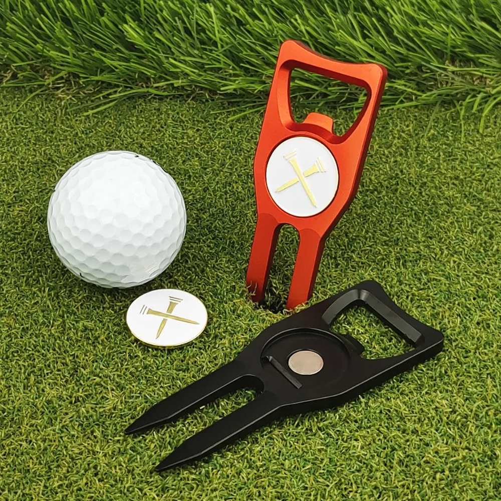 Juego de marcadores de horquilla verde, Clip para gorra de Golf, tenedor de pelota de Golf desmontable, marcador de pelota de Golf multifuncional creativo, Clips para sombrero