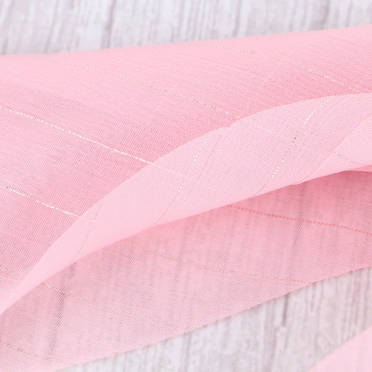 Stylish Pink Elastic Hair Rope Double-Layer Bowknot Buckle Design Perfect for Daily Wear and Special Occasions