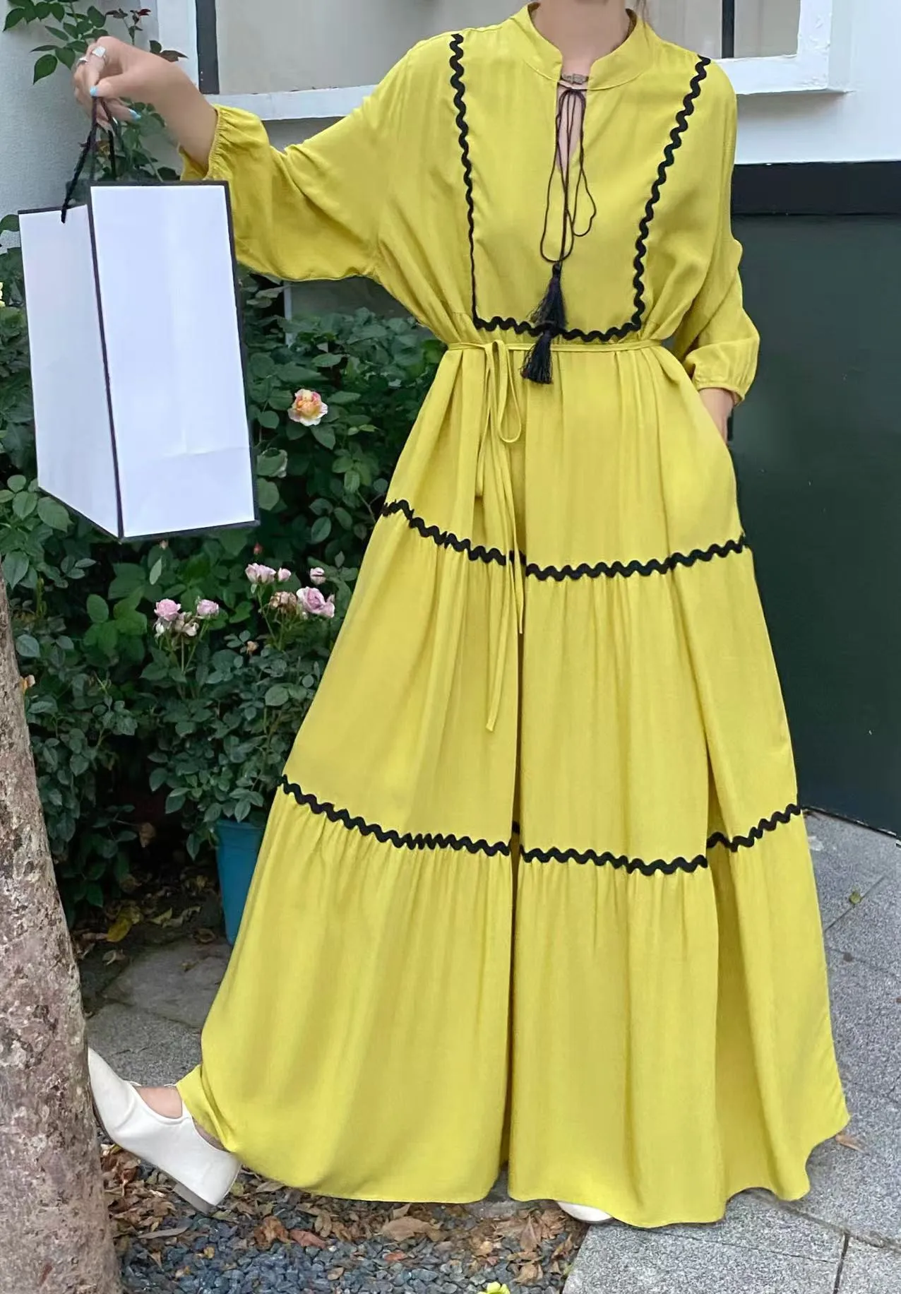 

2025 New Vintage Ethnic Style Embroidered Splice Solid Oversize Dress Summer Fall Long Sleeve Muslim Robe Dresses