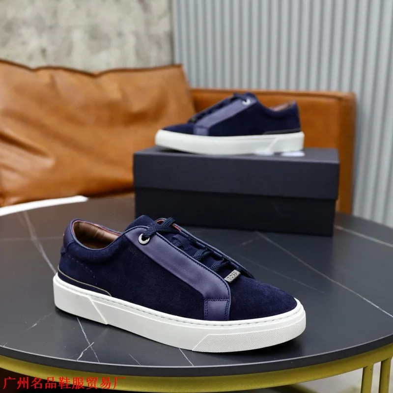 

New Versatile Casual Men's Board Shoes Leather Fashion Shoes Little White Shoes Trend Men's Shoes Luxury Design