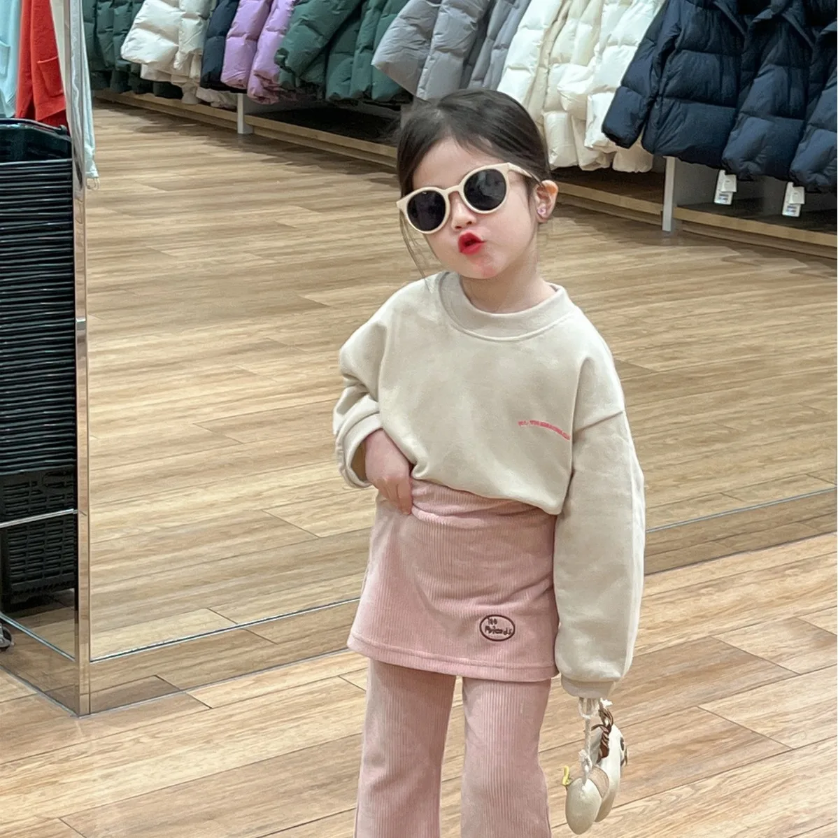 

Korean Spring 2024 Toddler Girl 2PCS Clothes Set Cartoon Printed Sweatshirt Pink Fake Two Piece Flare Skirt Pant Kid Girl Outfit