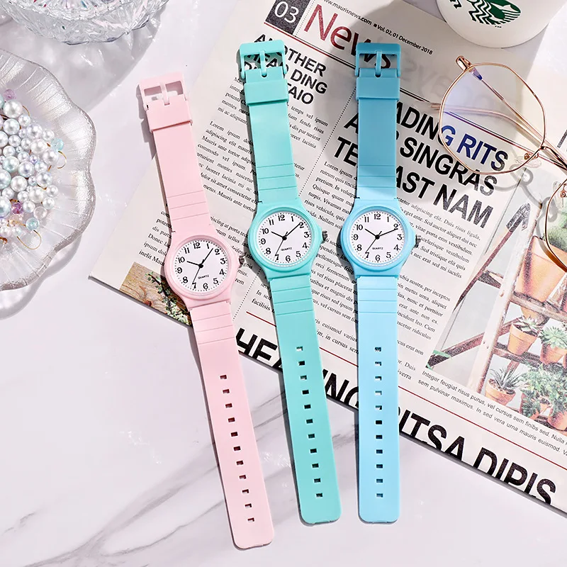 Simple Fashion Quartz Watch for Women Student Wrist Watches Silicone Strap Watch Wholesale Reloj Mujer Elegante Reloj De Mujer