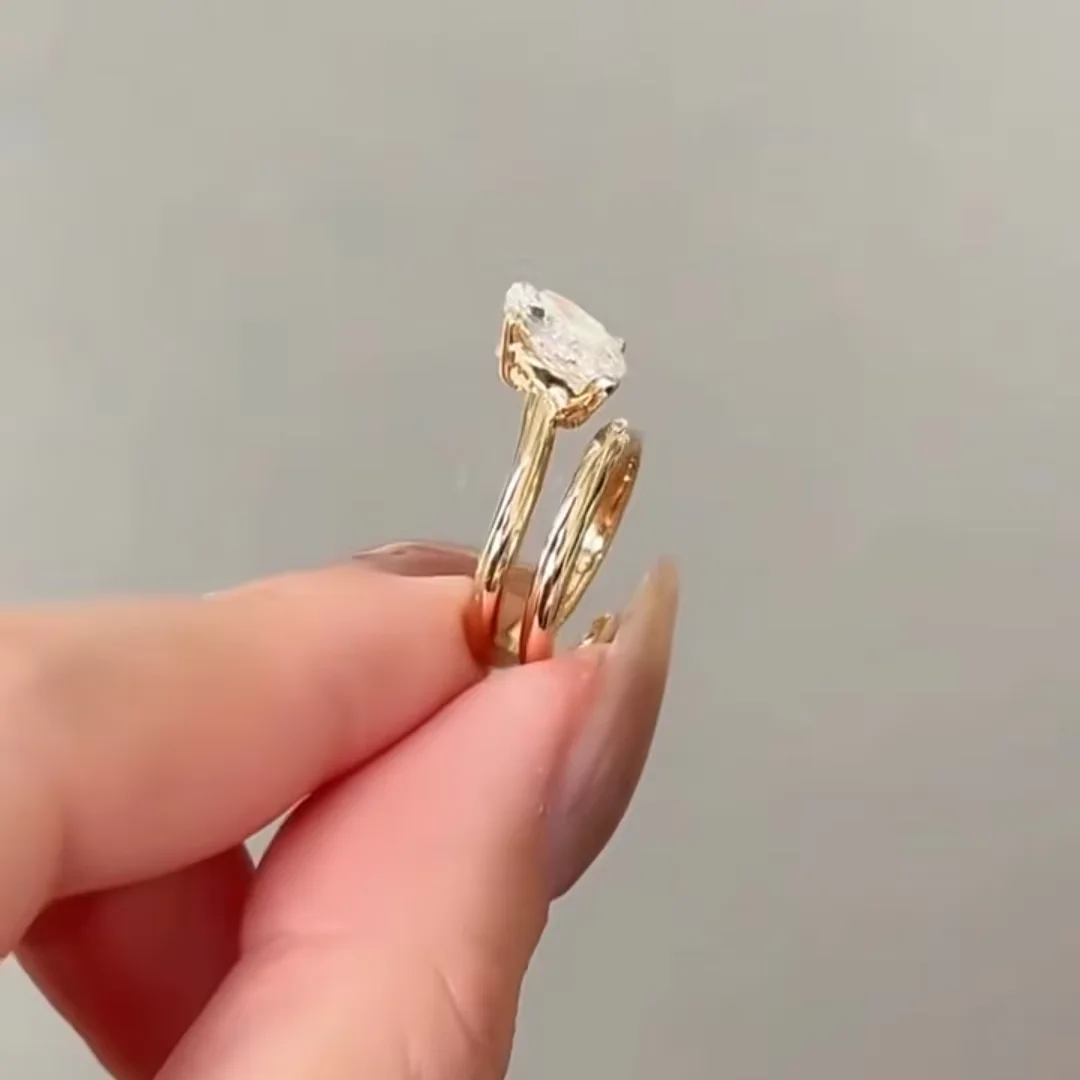Women's 14K Gold Double Layer Moissanite Diamond Engagement Ring