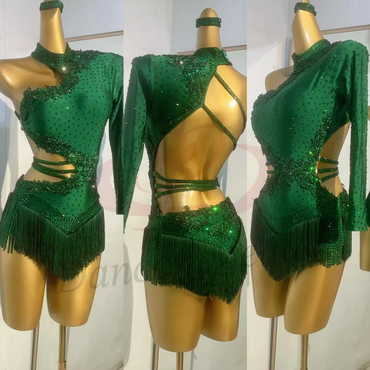 Gonna da ballo latino da donna di fascia alta personalizzata verde slim fit con frange piccole, abito con strass con prestazioni di Samba